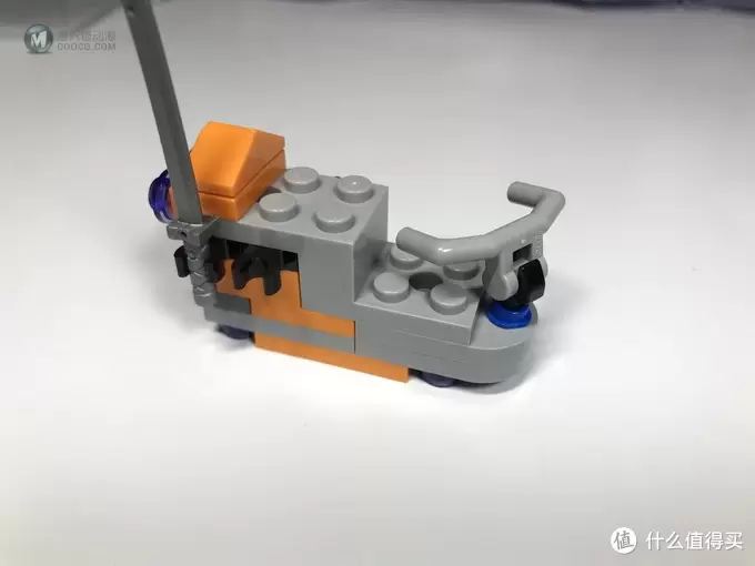 LEGO 乐高 拼拼乐 篇220:现实之石到来,超级英雄系列 76107 灭霸:终极之战 LEGO 乐高 拼拼乐 篇220:现实之石到来,超级英雄系列 76107 灭霸:终极之战