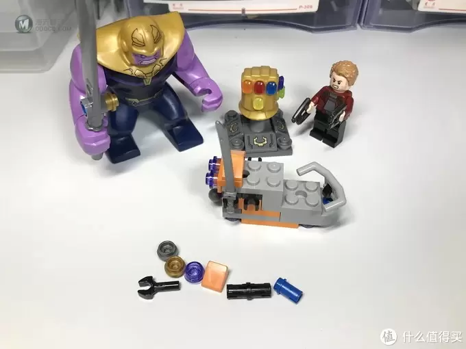 LEGO 乐高 拼拼乐 篇220:现实之石到来,超级英雄系列 76107 灭霸:终极之战 LEGO 乐高 拼拼乐 篇220:现实之石到来,超级英雄系列 76107 灭霸:终极之战