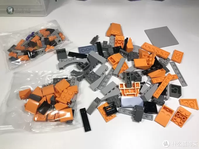 LEGO 乐高 拼拼乐 篇220:现实之石到来,超级英雄系列 76107 灭霸:终极之战 LEGO 乐高 拼拼乐 篇220:现实之石到来,超级英雄系列 76107 灭霸:终极之战