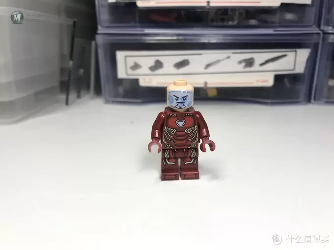 LEGO 乐高 拼拼乐 篇220:现实之石到来,超级英雄系列 76107 灭霸:终极之战 LEGO 乐高 拼拼乐 篇220:现实之石到来,超级英雄系列 76107 灭霸:终极之战