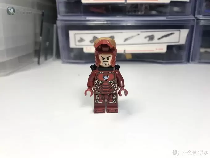 LEGO 乐高 拼拼乐 篇220:现实之石到来,超级英雄系列 76107 灭霸:终极之战 LEGO 乐高 拼拼乐 篇220:现实之石到来,超级英雄系列 76107 灭霸:终极之战