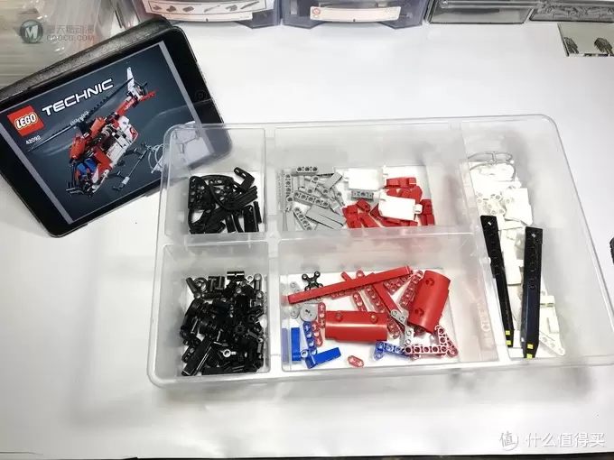 LEGO 乐高 拼拼乐 篇196:乐高还能这么拼提前享受2019年科技系列 42092 救援直升机 LEGO 乐高 拼拼乐 篇196:乐高还能这么拼提前享受2019年科技系列 42092 救援直升机