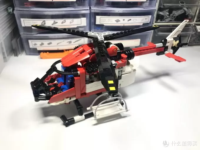 LEGO 乐高 拼拼乐 篇196:乐高还能这么拼提前享受2019年科技系列 42092 救援直升机 LEGO 乐高 拼拼乐 篇196:乐高还能这么拼提前享受2019年科技系列 42092 救援直升机