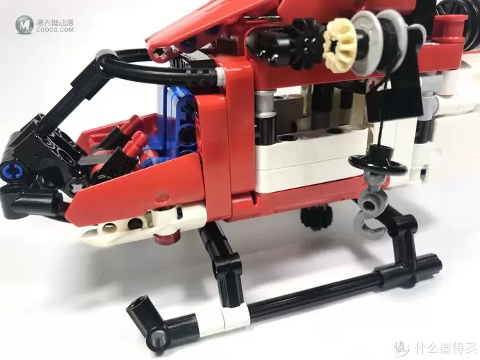 LEGO 乐高 拼拼乐 篇196:乐高还能这么拼提前享受2019年科技系列 42092 救援直升机 LEGO 乐高 拼拼乐 篇196:乐高还能这么拼提前享受2019年科技系列 42092 救援直升机