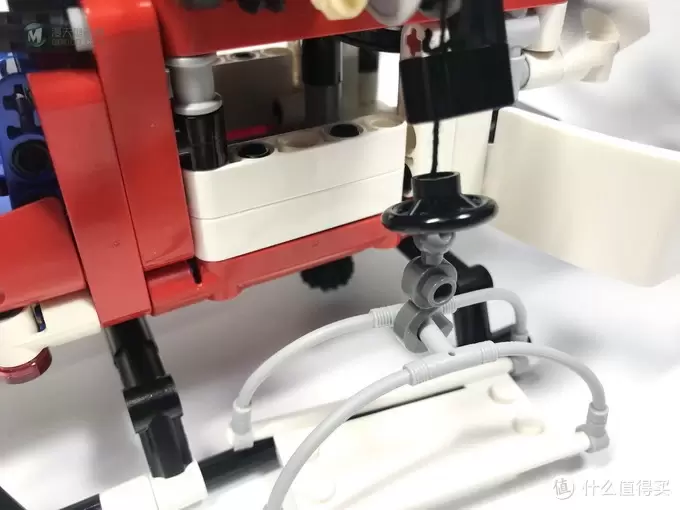 LEGO 乐高 拼拼乐 篇196:乐高还能这么拼提前享受2019年科技系列 42092 救援直升机 LEGO 乐高 拼拼乐 篇196:乐高还能这么拼提前享受2019年科技系列 42092 救援直升机