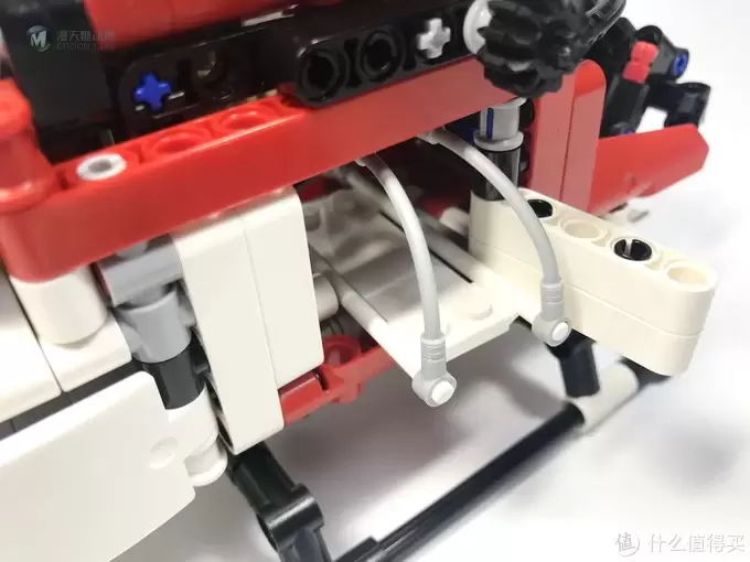 LEGO 乐高 拼拼乐 篇196:乐高还能这么拼提前享受2019年科技系列 42092 救援直升机 LEGO 乐高 拼拼乐 篇196:乐高还能这么拼提前享受2019年科技系列 42092 救援直升机
