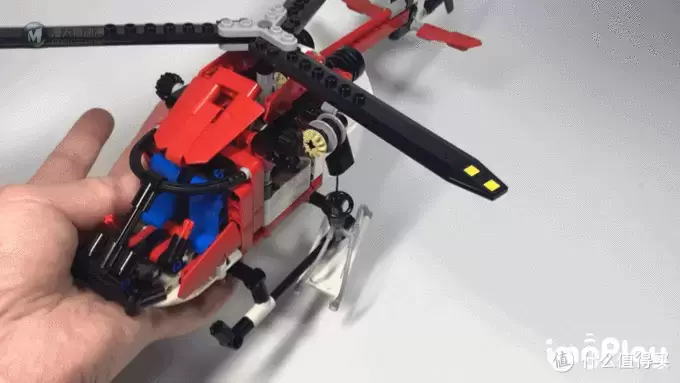 LEGO 乐高 拼拼乐 篇196:乐高还能这么拼提前享受2019年科技系列 42092 救援直升机 LEGO 乐高 拼拼乐 篇196:乐高还能这么拼提前享受2019年科技系列 42092 救援直升机
