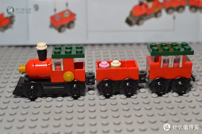 何以解忧,有我乐高 篇十五:应景拼搭—Lego拼砌包之30543圣诞小火车+30478圣诞老人 何以解忧,有我乐高 篇十五:应景拼搭—Lego拼砌包之30543圣诞小火车+30478圣诞老人