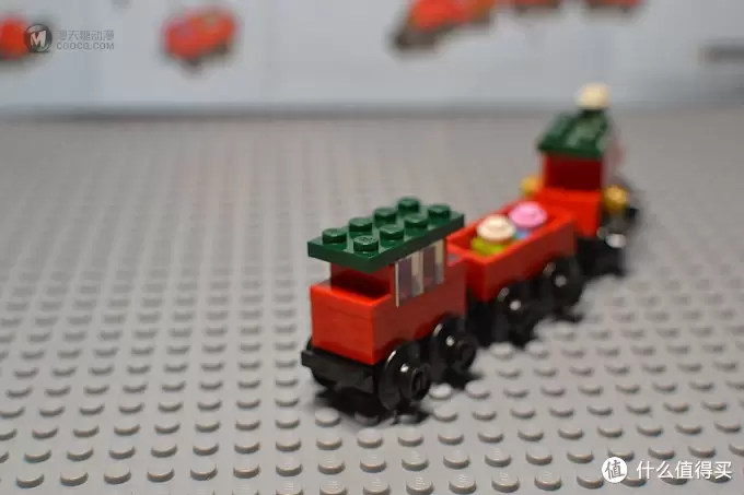 何以解忧,有我乐高 篇十五:应景拼搭—Lego拼砌包之30543圣诞小火车+30478圣诞老人 何以解忧,有我乐高 篇十五:应景拼搭—Lego拼砌包之30543圣诞小火车+30478圣诞老人