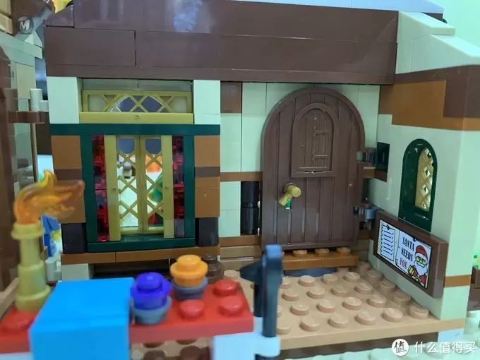 充满温馨的冬季套装:LEGO 乐高 10245 圣诞老人工作室 充满温馨的冬季套装:LEGO 乐高 10245 圣诞老人工作室
