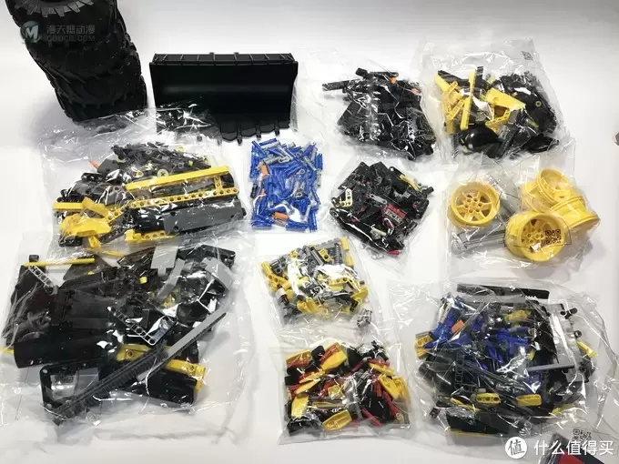 LEGO 乐高 拼拼乐 篇176:未来与现代的结合:42081 沃尔沃 ZEUX 概念式装载机 LEGO 乐高 拼拼乐 篇176:未来与现代的结合:42081 沃尔沃 ZEUX 概念式装载机