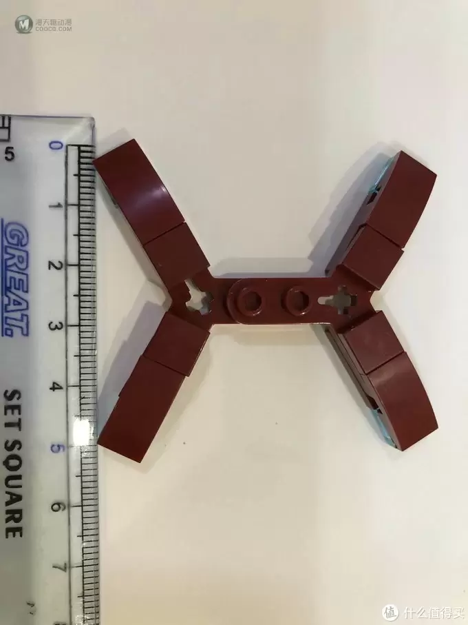 LEGO 方头仔人偶 篇二:那一抹骚红—Iron Man闪电侠 LEGO 方头仔人偶 篇二:那一抹骚红—Iron Man闪电侠