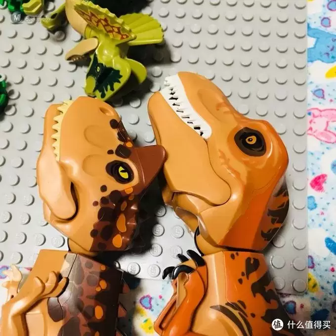 我的LEGO侏罗纪小世界—乐高侏罗纪世界系列恐龙配件晒单 我的LEGO侏罗纪小世界—乐高侏罗纪世界系列恐龙配件晒单