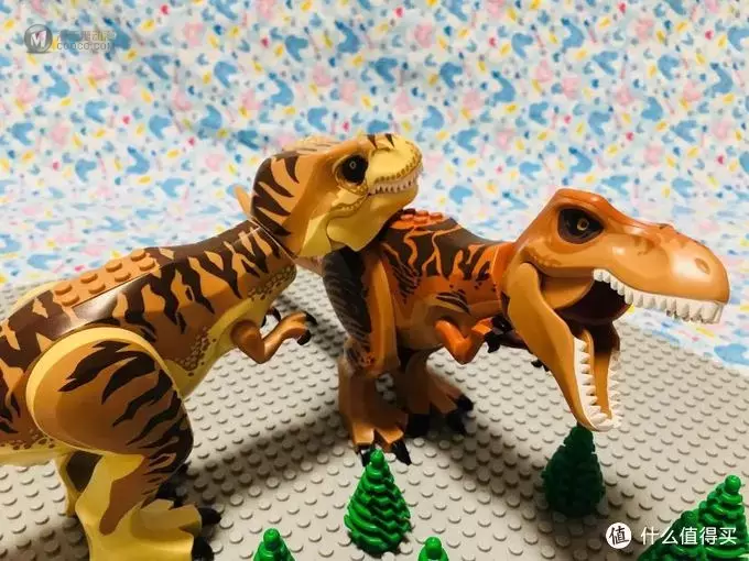 我的LEGO侏罗纪小世界—乐高侏罗纪世界系列恐龙配件晒单 我的LEGO侏罗纪小世界—乐高侏罗纪世界系列恐龙配件晒单