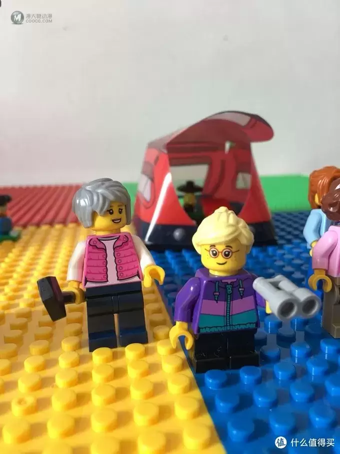 乐高LEGO 60202户外探险人仔包开箱晒物 乐高LEGO 60202户外探险人仔包开箱晒物