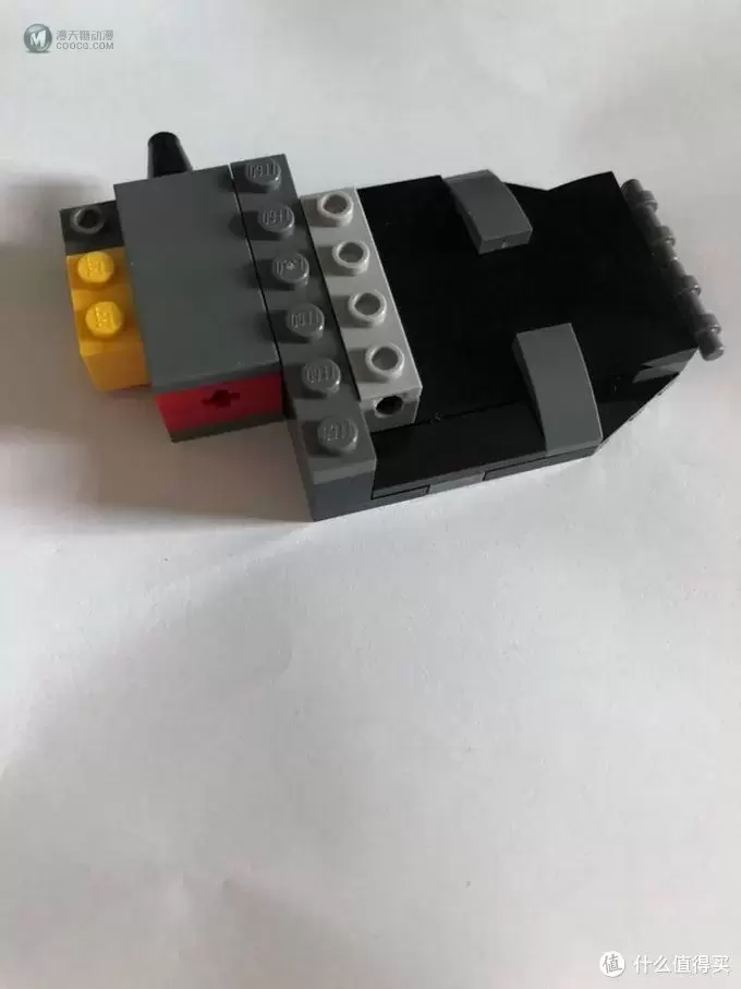 乐高 篇四:LEGO 乐高 76095 DC超级英雄 黑蝠鲼海底袭击 开箱 乐高 篇四:LEGO 乐高 76095 DC超级英雄 黑蝠鲼海底袭击 开箱