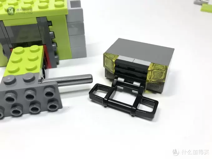 玩法多样:LEGO 乐高 城市系列 60181 林业工程车 玩法多样:LEGO 乐高 城市系列 60181 林业工程车