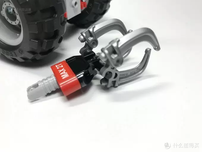 玩法多样:LEGO 乐高 城市系列 60181 林业工程车 玩法多样:LEGO 乐高 城市系列 60181 林业工程车