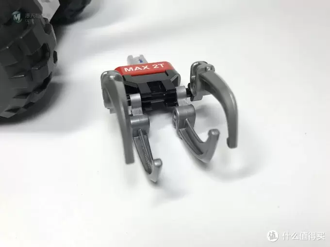 玩法多样:LEGO 乐高 城市系列 60181 林业工程车 玩法多样:LEGO 乐高 城市系列 60181 林业工程车