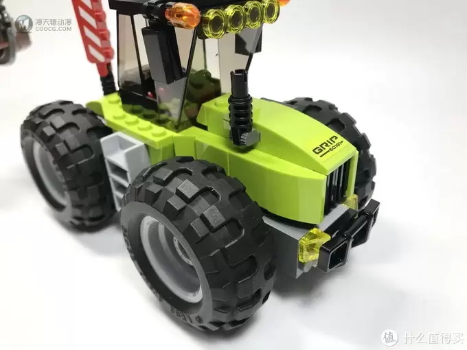 玩法多样:LEGO 乐高 城市系列 60181 林业工程车 玩法多样:LEGO 乐高 城市系列 60181 林业工程车