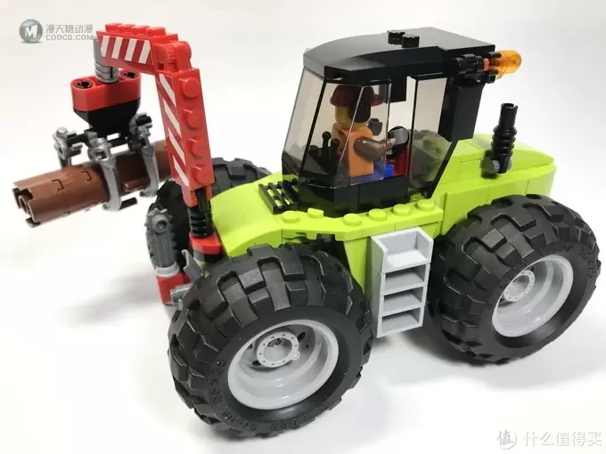 玩法多样:LEGO 乐高 城市系列 60181 林业工程车 玩法多样:LEGO 乐高 城市系列 60181 林业工程车