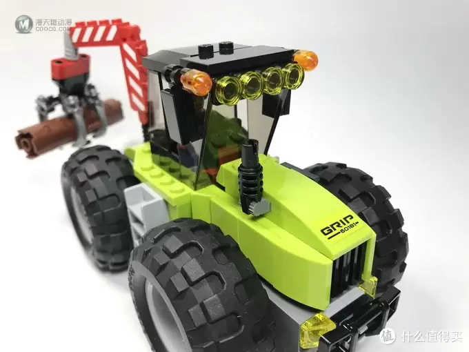 玩法多样:LEGO 乐高 城市系列 60181 林业工程车 玩法多样:LEGO 乐高 城市系列 60181 林业工程车