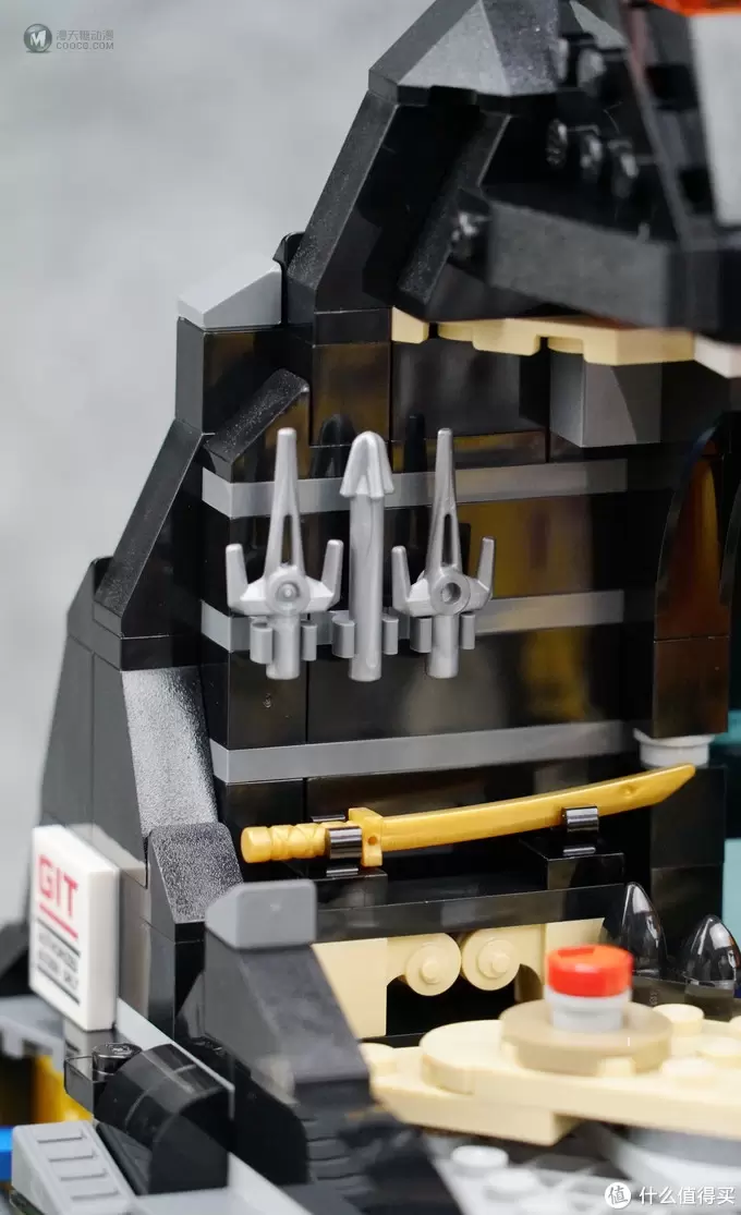 有品位的大魔王:LEGO 乐高 幻影忍者 加满都魔王的火山熔岩基地 70631评测 有品位的大魔王:LEGO 乐高 幻影忍者 加满都魔王的火山熔岩基地 70631评测