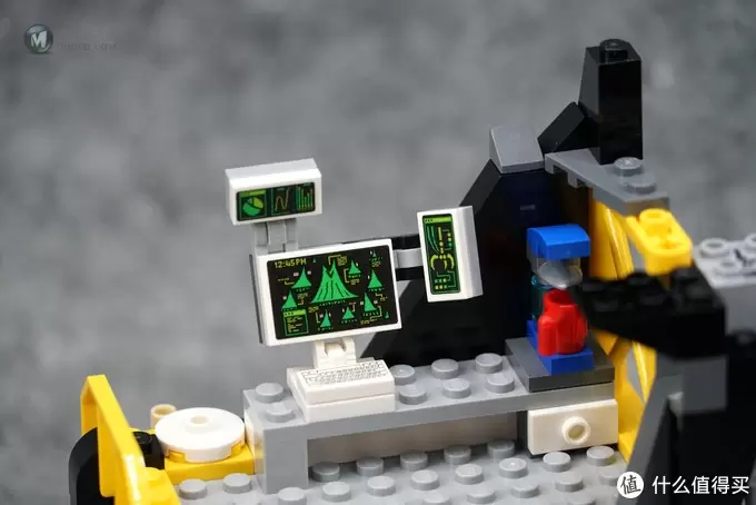 有品位的大魔王:LEGO 乐高 幻影忍者 加满都魔王的火山熔岩基地 70631评测 有品位的大魔王:LEGO 乐高 幻影忍者 加满都魔王的火山熔岩基地 70631评测