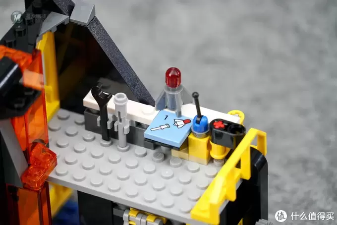 有品位的大魔王:LEGO 乐高 幻影忍者 加满都魔王的火山熔岩基地 70631评测 有品位的大魔王:LEGO 乐高 幻影忍者 加满都魔王的火山熔岩基地 70631评测