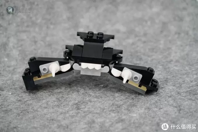有品位的大魔王:LEGO 乐高 幻影忍者 加满都魔王的火山熔岩基地 70631评测 有品位的大魔王:LEGO 乐高 幻影忍者 加满都魔王的火山熔岩基地 70631评测