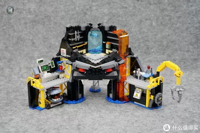有品位的大魔王:LEGO 乐高 幻影忍者 加满都魔王的火山熔岩基地 70631评测 有品位的大魔王:LEGO 乐高 幻影忍者 加满都魔王的火山熔岩基地 70631评测