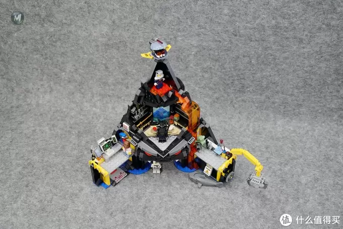 有品位的大魔王:LEGO 乐高 幻影忍者 加满都魔王的火山熔岩基地 70631评测 有品位的大魔王:LEGO 乐高 幻影忍者 加满都魔王的火山熔岩基地 70631评测