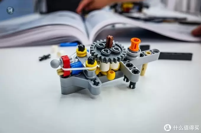 加入大妈多年,怒提布加迪一台!LEGO 乐高 42083 Technic Bugatti 布加迪 Chiron 模型开箱 加入大妈多年,怒提布加迪一台!LEGO 乐高 42083 Technic Bugatti 布加迪 Chiron 模型开箱
