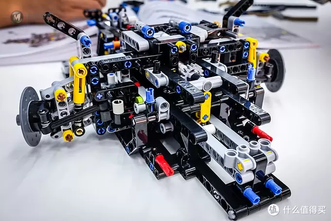 加入大妈多年,怒提布加迪一台!LEGO 乐高 42083 Technic Bugatti 布加迪 Chiron 模型开箱 加入大妈多年,怒提布加迪一台!LEGO 乐高 42083 Technic Bugatti 布加迪 Chiron 模型开箱