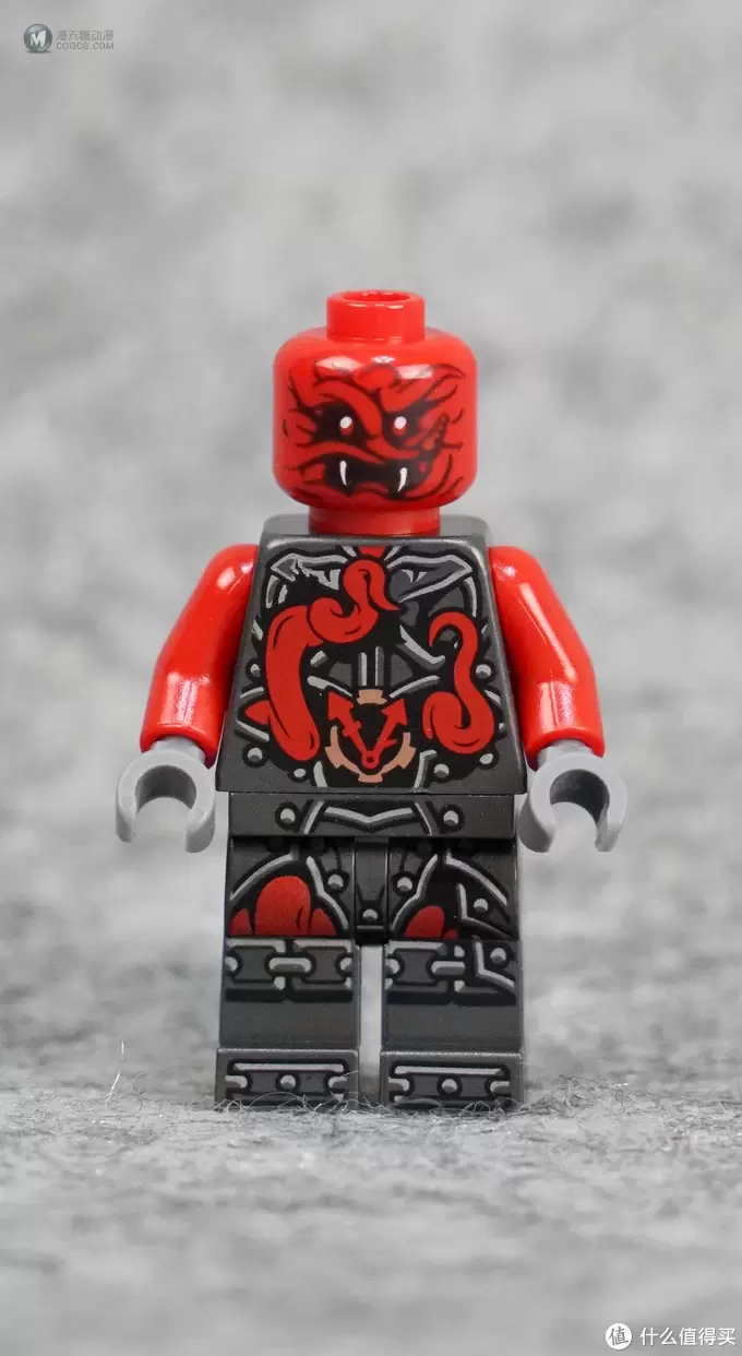 人仔就已经值回票价:LEGO乐高 70624 NINJAGO 幻影忍者系列 红蛇投石履带战车 开箱 人仔就已经值回票价:LEGO乐高 70624 NINJAGO 幻影忍者系列 红蛇投石履带战车 开箱