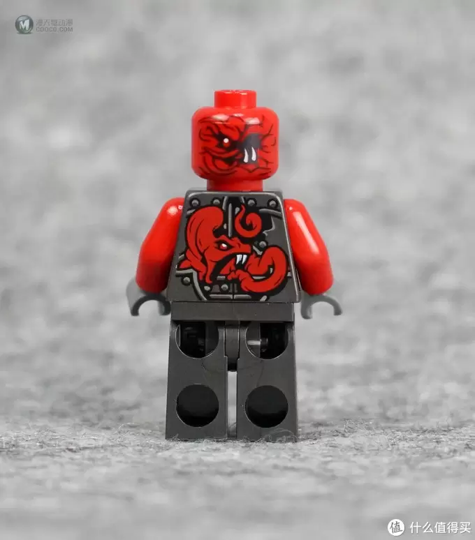 人仔就已经值回票价:LEGO乐高 70624 NINJAGO 幻影忍者系列 红蛇投石履带战车 开箱 人仔就已经值回票价:LEGO乐高 70624 NINJAGO 幻影忍者系列 红蛇投石履带战车 开箱