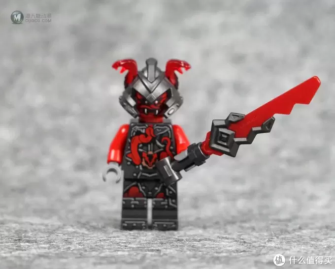 人仔就已经值回票价:LEGO乐高 70624 NINJAGO 幻影忍者系列 红蛇投石履带战车 开箱 人仔就已经值回票价:LEGO乐高 70624 NINJAGO 幻影忍者系列 红蛇投石履带战车 开箱