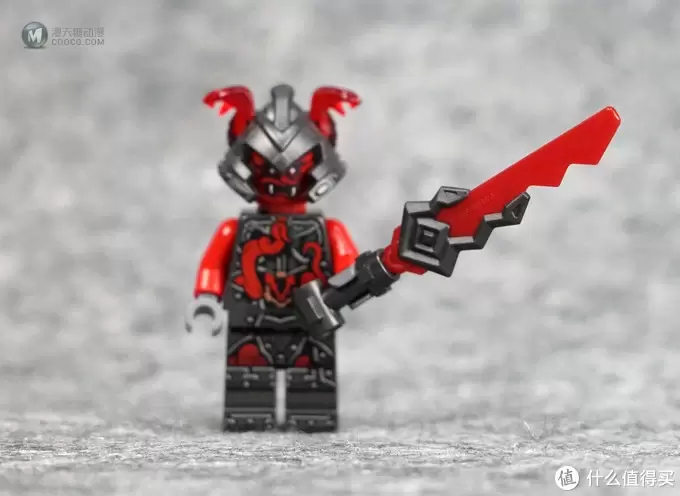人仔就已经值回票价:LEGO乐高 70624 NINJAGO 幻影忍者系列 红蛇投石履带战车 开箱 人仔就已经值回票价:LEGO乐高 70624 NINJAGO 幻影忍者系列 红蛇投石履带战车 开箱