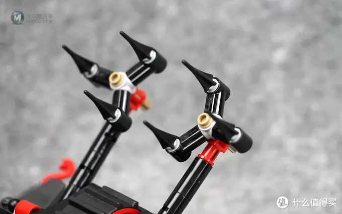 人仔就已经值回票价:LEGO乐高 70624 NINJAGO 幻影忍者系列 红蛇投石履带战车 开箱 人仔就已经值回票价:LEGO乐高 70624 NINJAGO 幻影忍者系列 红蛇投石履带战车 开箱