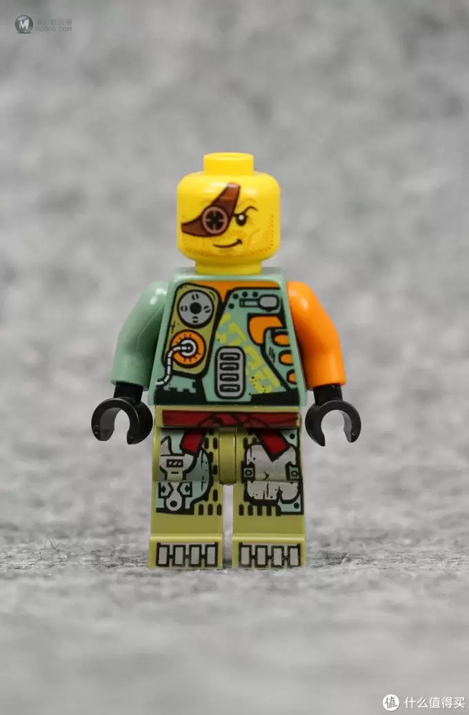 差点被官图坑了:实物更好看的LEGO 乐高 Ninjago系列 赏金猎人战斗机甲 70592 差点被官图坑了:实物更好看的LEGO 乐高 Ninjago系列 赏金猎人战斗机甲 70592