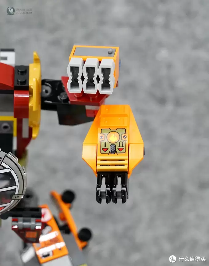 差点被官图坑了:实物更好看的LEGO 乐高 Ninjago系列 赏金猎人战斗机甲 70592 差点被官图坑了:实物更好看的LEGO 乐高 Ninjago系列 赏金猎人战斗机甲 70592