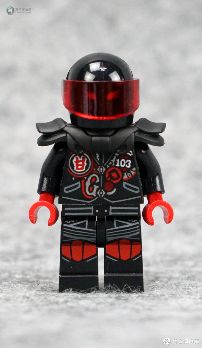 忍者版Tron: Legacy?LEGO 乐高 幻影忍者 Ninjago 巨轮摩托车追击战 70639 忍者版Tron: Legacy?LEGO 乐高 幻影忍者 Ninjago 巨轮摩托车追击战 70639