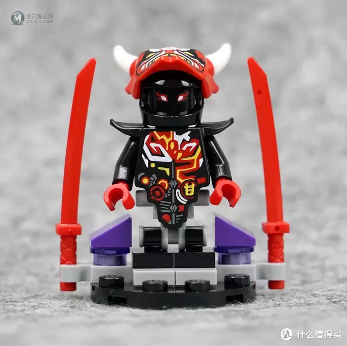 忍者版Tron: Legacy?LEGO 乐高 幻影忍者 Ninjago 巨轮摩托车追击战 70639 忍者版Tron: Legacy?LEGO 乐高 幻影忍者 Ninjago 巨轮摩托车追击战 70639