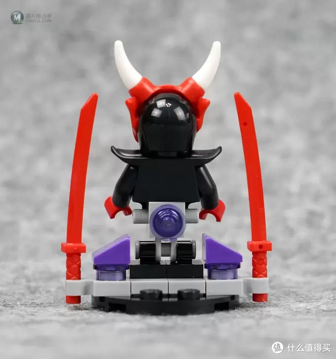 忍者版Tron: Legacy?LEGO 乐高 幻影忍者 Ninjago 巨轮摩托车追击战 70639 忍者版Tron: Legacy?LEGO 乐高 幻影忍者 Ninjago 巨轮摩托车追击战 70639