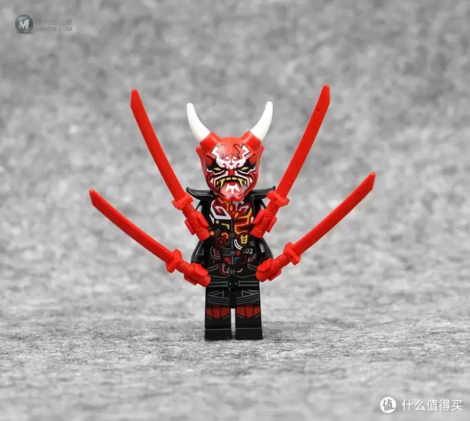 忍者版Tron: Legacy?LEGO 乐高 幻影忍者 Ninjago 巨轮摩托车追击战 70639 忍者版Tron: Legacy?LEGO 乐高 幻影忍者 Ninjago 巨轮摩托车追击战 70639
