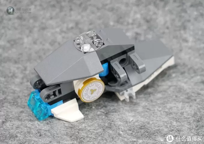 忍者版Tron: Legacy?LEGO 乐高 幻影忍者 Ninjago 巨轮摩托车追击战 70639 忍者版Tron: Legacy?LEGO 乐高 幻影忍者 Ninjago 巨轮摩托车追击战 70639
