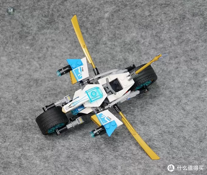 忍者版Tron: Legacy?LEGO 乐高 幻影忍者 Ninjago 巨轮摩托车追击战 70639 忍者版Tron: Legacy?LEGO 乐高 幻影忍者 Ninjago 巨轮摩托车追击战 70639