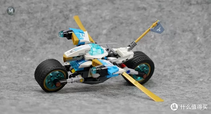 忍者版Tron: Legacy?LEGO 乐高 幻影忍者 Ninjago 巨轮摩托车追击战 70639 忍者版Tron: Legacy?LEGO 乐高 幻影忍者 Ninjago 巨轮摩托车追击战 70639