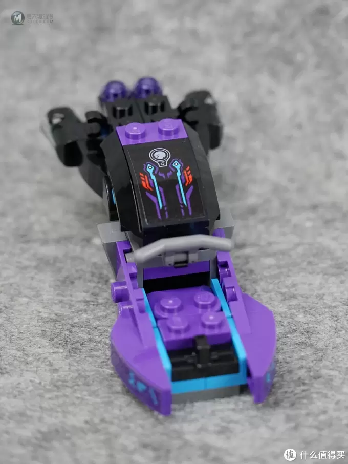 忍者版Tron: Legacy?LEGO 乐高 幻影忍者 Ninjago 巨轮摩托车追击战 70639 忍者版Tron: Legacy?LEGO 乐高 幻影忍者 Ninjago 巨轮摩托车追击战 70639