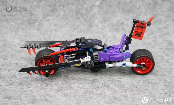 忍者版Tron: Legacy?LEGO 乐高 幻影忍者 Ninjago 巨轮摩托车追击战 70639 忍者版Tron: Legacy?LEGO 乐高 幻影忍者 Ninjago 巨轮摩托车追击战 70639